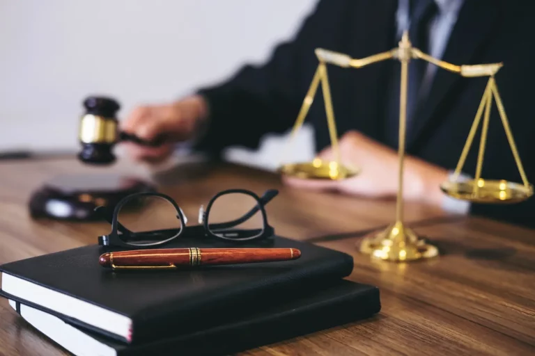 What Is a Class Action Lawsuit? Explained Simply